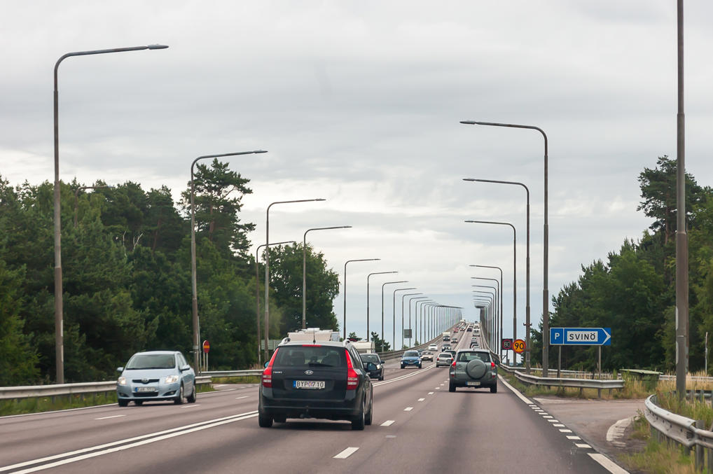 Road 137 and Ölandsbron