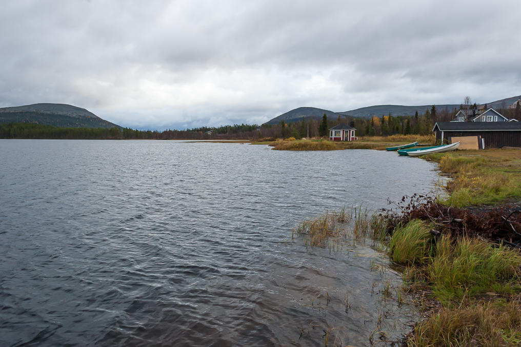 Äkäslompolo Lake