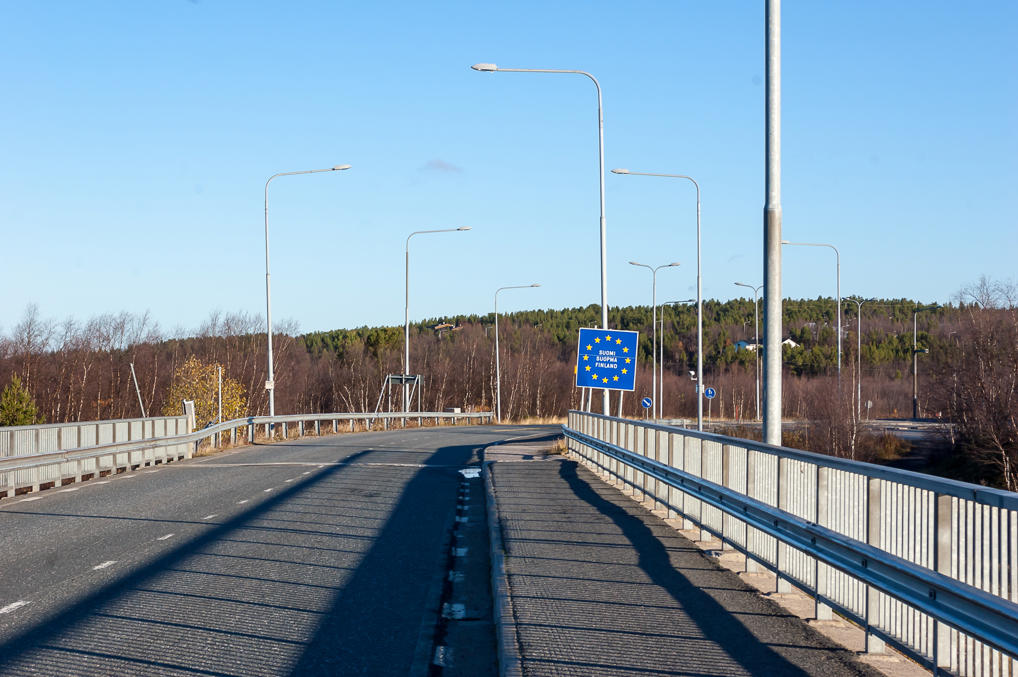 Finnish half of Karesuando Bridge