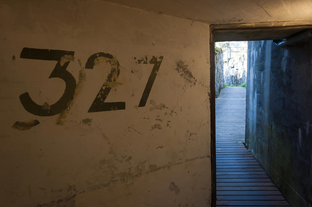 Bunker 327