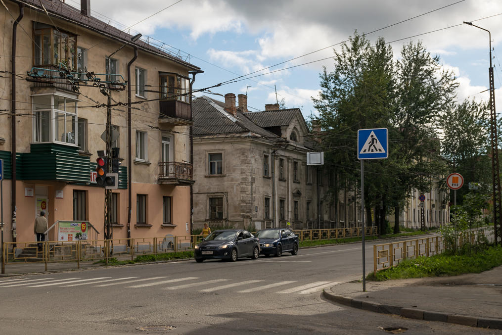 Zareka ("Beyoud-the-River") neighborhood in Petrozavodsk, Russian Karelia