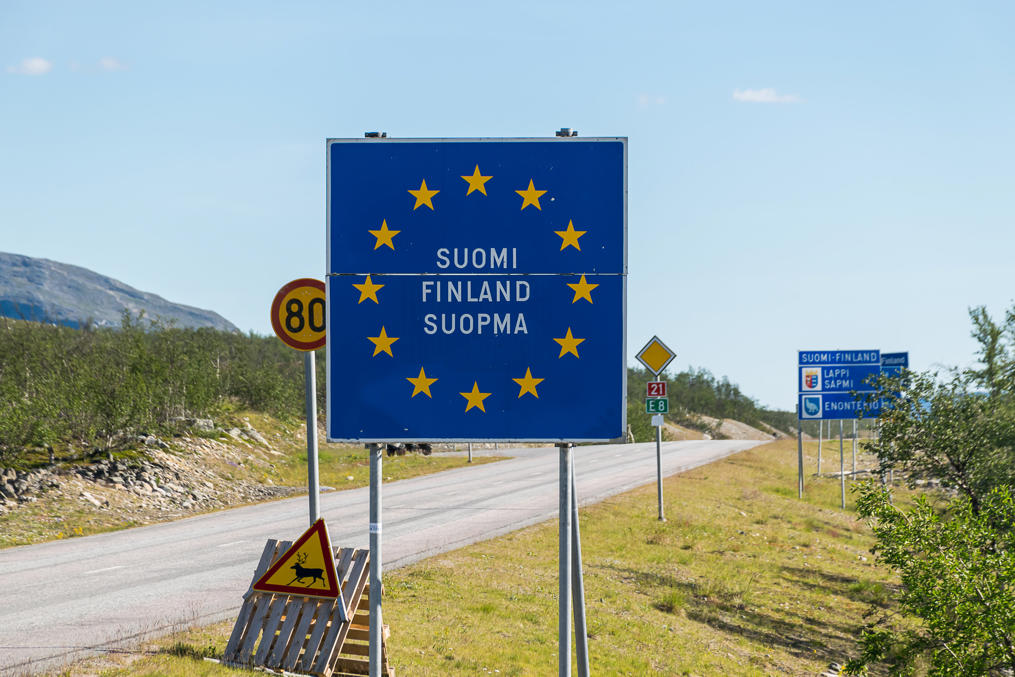Norwegian-Finnish border crossing at Kilpisjärvi
