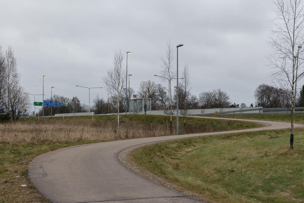 Tuusula Highway bus stop