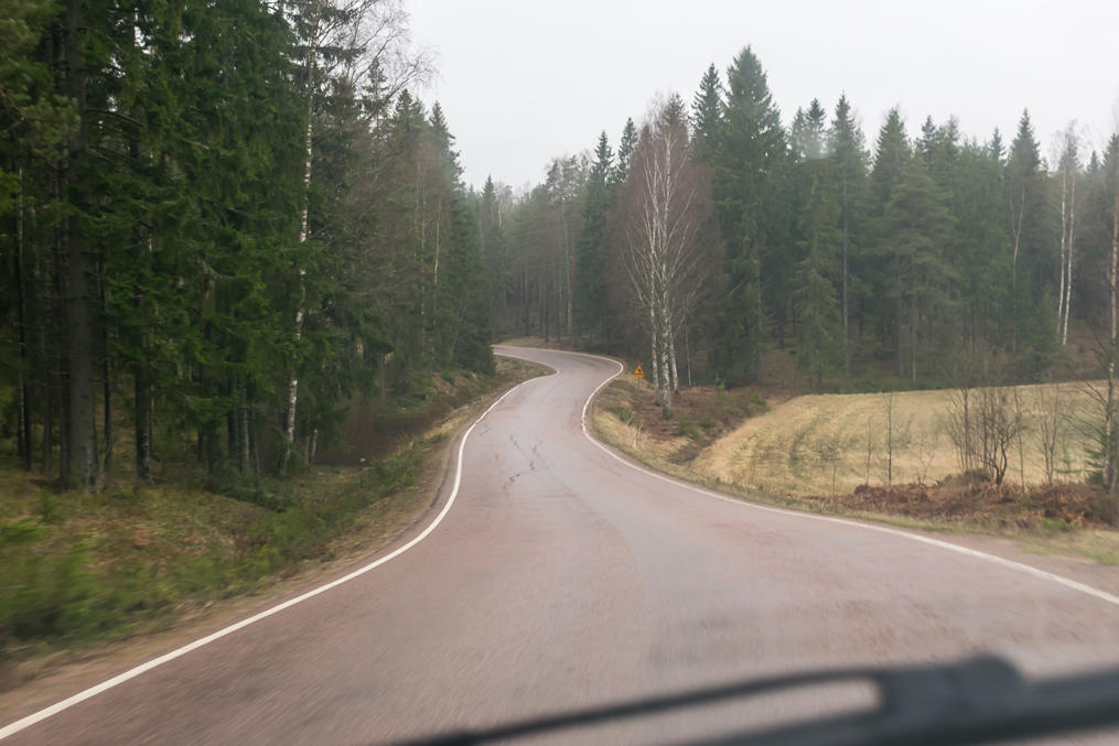 Road 3513 (Hamina-Virojoki, in Kymenlaakso, close to Russian border). A museum road; a preserved section of the original medieval King's Road, Turku-Helsinki-Vyborg. The section is now paved but keeps original width and alignment. This was the main road to Vyborg and Soviet border up until the 1960s