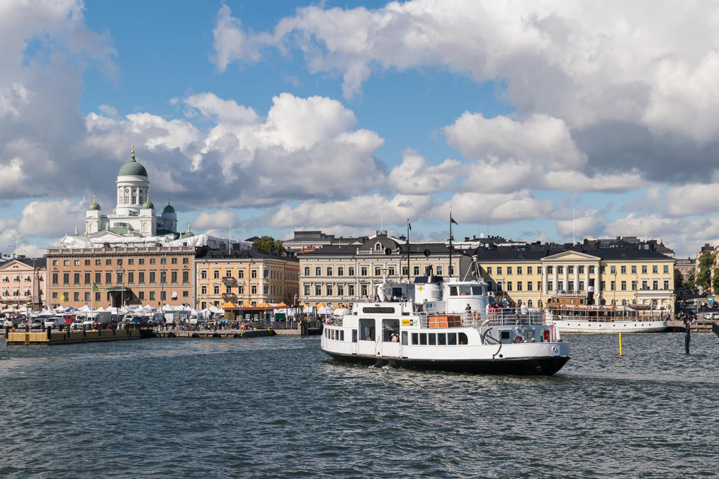 Suokki ferry near the Market Square