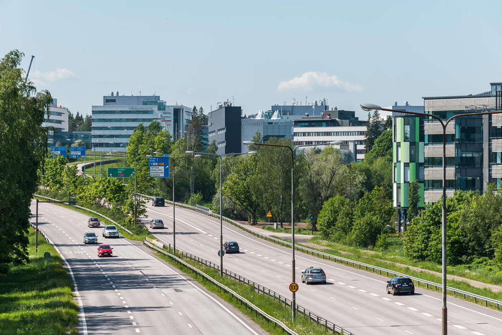 Туркусское шоссе (Turunväylä), одна из радиальных автомагистралей