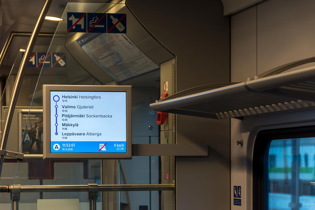 Sm5 train information display