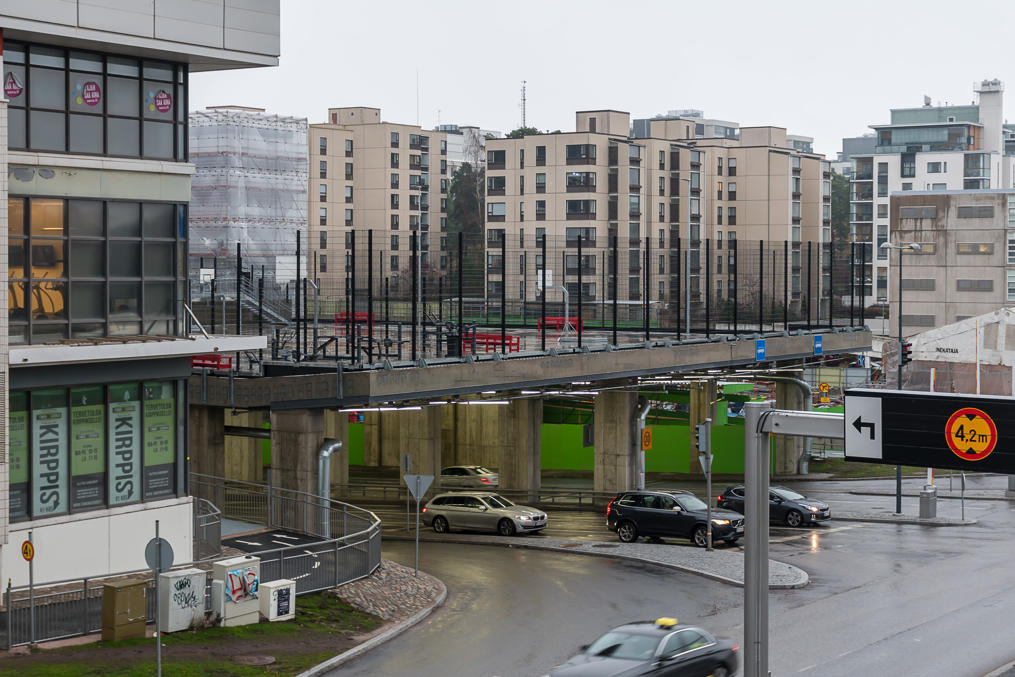 There is actually an exercise grounds on the roof of the new Tapiola terminal