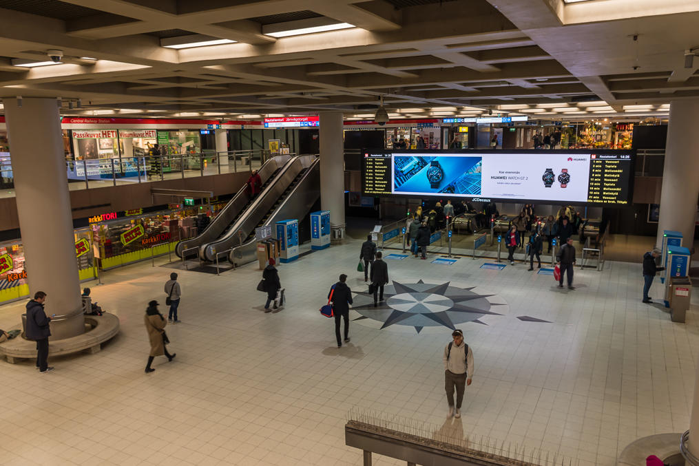 Rautatientori (Central railway staton) metro station hall