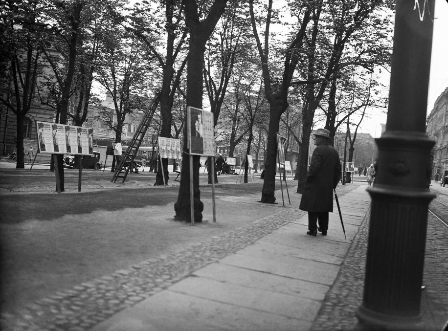 Предвыборная агитация в Хельсинки в 1930.  Фото из вики