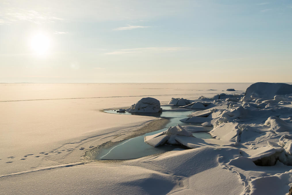 Jäätynyt meri Sommarössä