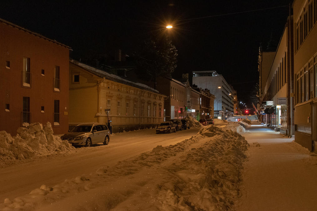 Katu Vaasan keskustassa talvella